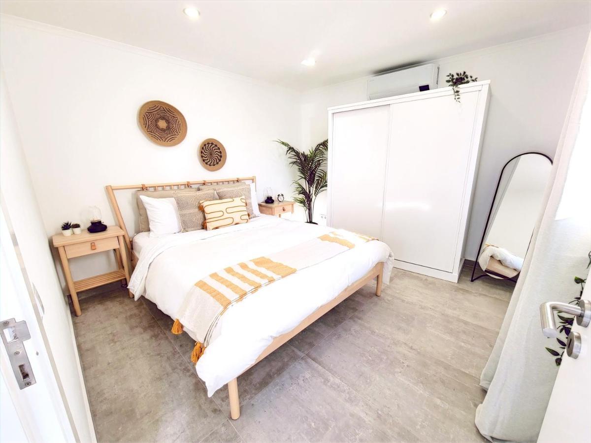 Praia da Vitória Mf Terceira - Villa With Terrace & Ocean Views מראה חיצוני תמונה